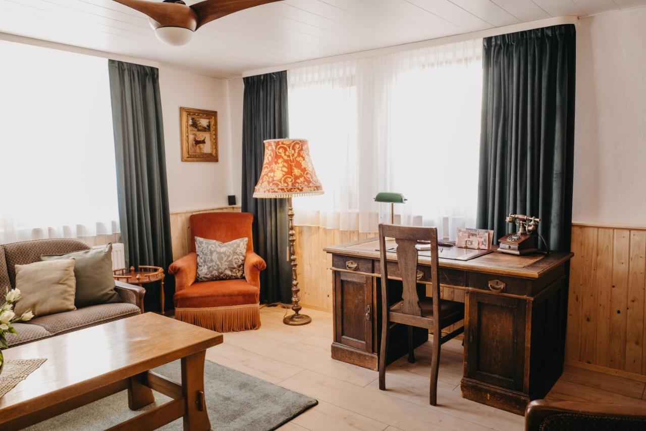 Altes Haeusle Am Waschbach Anno 1625 Ferienwohnungen Und Doppelzimmer Edenkoben Exterior foto