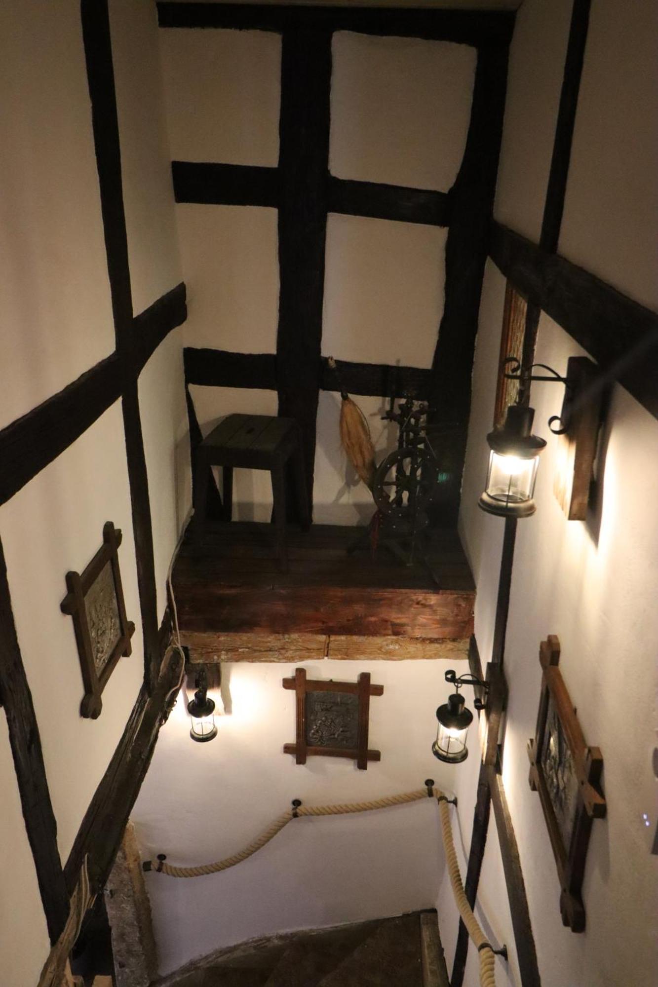 Altes Haeusle Am Waschbach Anno 1625 Ferienwohnungen Und Doppelzimmer Edenkoben Exterior foto